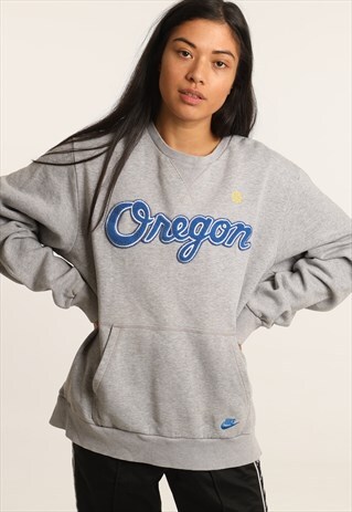 VINTAGE NIKE OREGON SWEATSHIRT