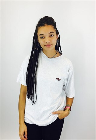 UMBRO 90S EMBROIDERED T SHIRT