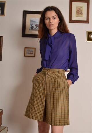 VINTAGE 90S GREEN HIGH WAIST SHORTS IN DOGTOOTH CHECK