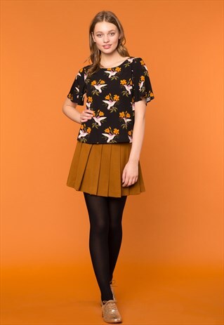 BLACK HUMMINGBIRD PRINT TOP