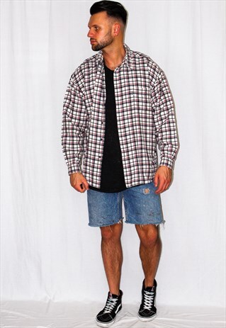 VINTAGE OVERSIZED PLAID FLANNEL SHIRT