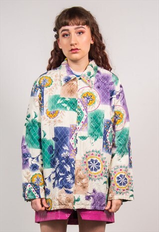 VINTAGE 90'S WHITE FLORAL PATTERN QUILTED OVERSIZED JACKET