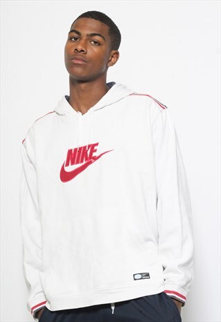 VINTAGE NIKE HOODED SWEATSHIRT