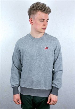 VINTAGE NIKE SWEATSHIRT