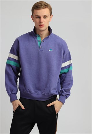 VINTAGE NIKE SWEATSHIRT