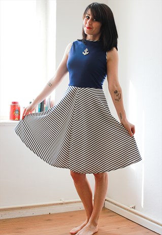 VINTAGE NAVY & WHITE SAILOR DRESS
