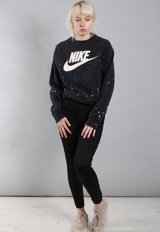 VINTAGE NIKE SWEATSHIRT