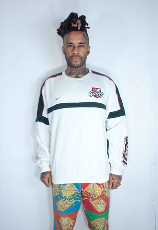 NIKE EMBROIDED SWEATSHIRT