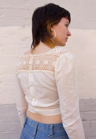 VINTAGE 70'S LACE CROP TOP IN CREAM PERFECT FOR SUMMER