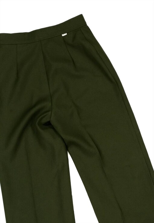 garment image