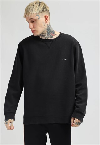 VINTAGE NIKE SWEATSHIRT