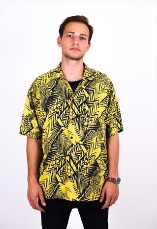 VINTAGE 90S BLACK AND YELLOW ABSTRACT SHORT SLEEVE SHIRT