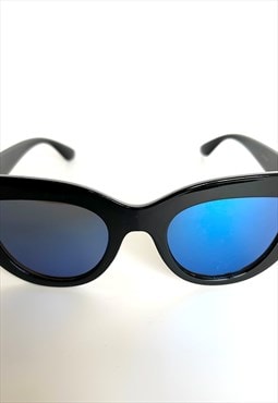 Blue pointed reflective sunglasses