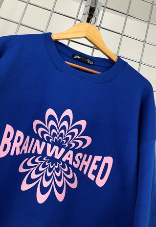 OVERSIZED SWEATSHIRT IN BLUE WITH TEXTURED PINK GRAPHIC