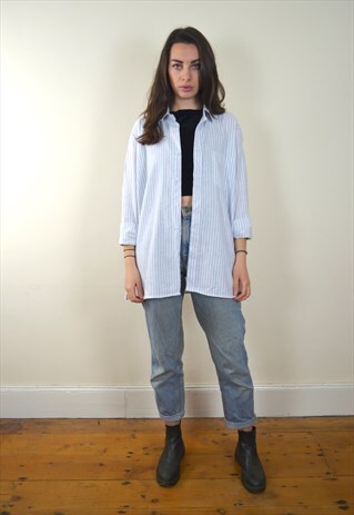 1990S VINTAGE WHITE & BLUE STRIPED LONG SLEEVE SHIRT