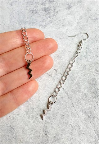LIGHTNING BOLT DROP CHAIN EARRINGS