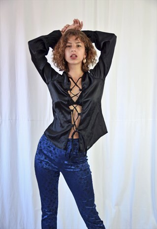 BLACK LACE UP BLOUSE