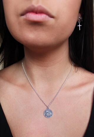 CAPRICORN ZODIAC STAR SIGN NECKLACE