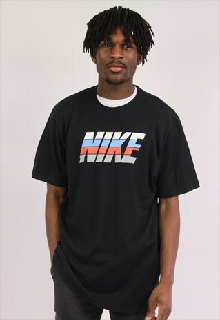 VINTAGE NIKE TSHIRT