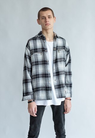 VINTAGE 90S CHECKERED GRUNGE SHIRT IN LONG SLEEVE