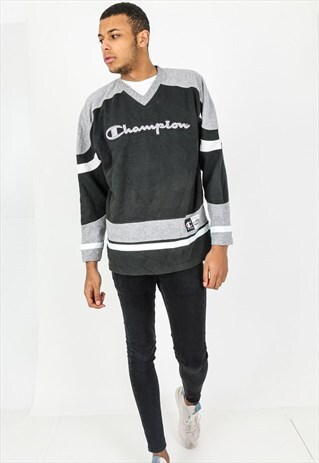 VINTAGE CHAMPION SWEATSHIRT