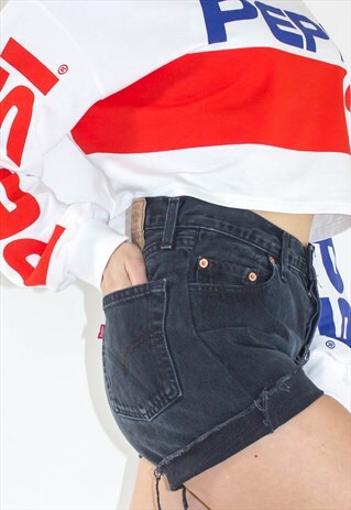 VINTAGE 90'S HIGH WAIST FRAYED HEM LEVI SHORTS