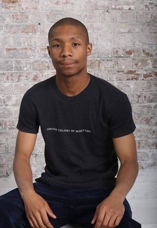 VINTAGE UNITED COLOURS OF BENETTON PRINT LOGO T-SHIRT BLACK