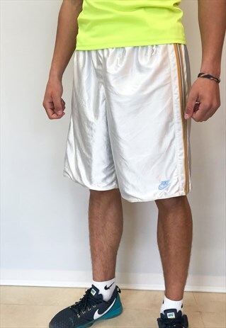 VINTAGE SPORT SHORTS