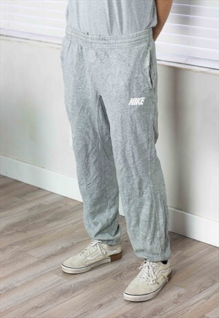 VINTAGE NIKE JOGGER LOGO 90S M 16.7