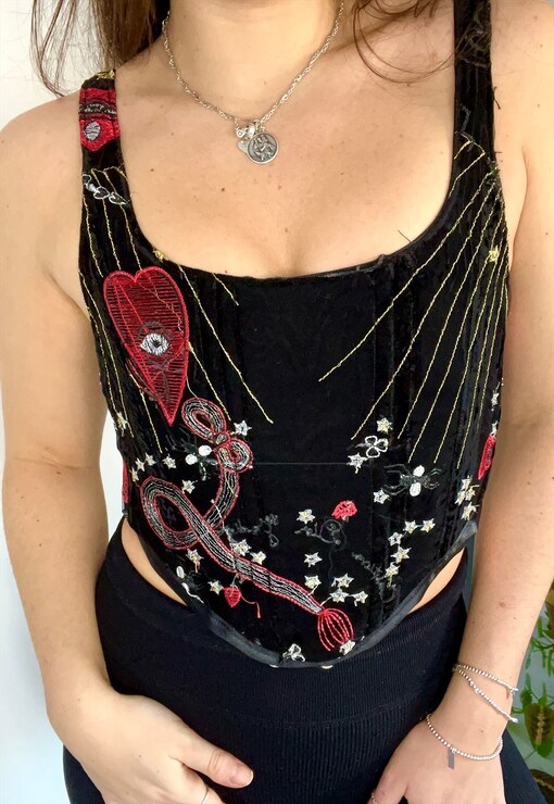 garment image