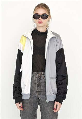 VINTAGE GREY WHITE TRACK RETRO JUMPER