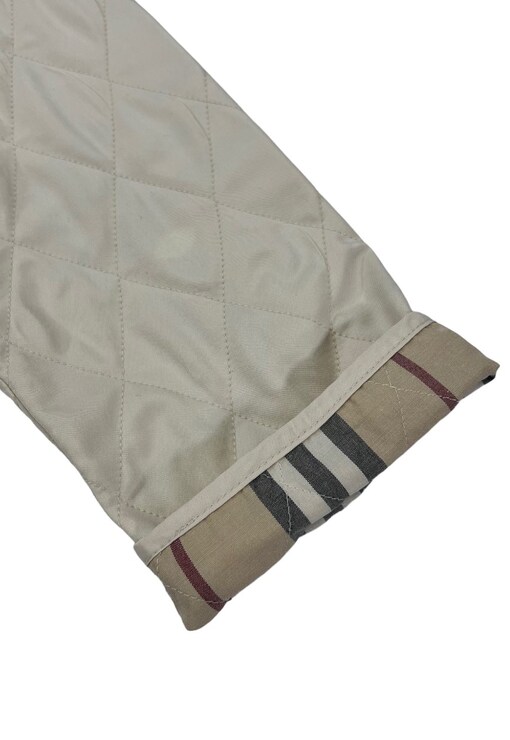 garment image