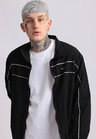 VINTAGE NIKE SHELL JACKET