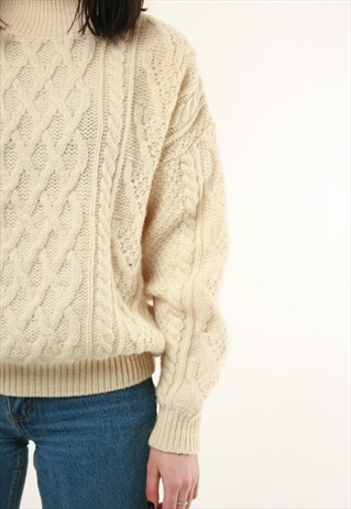 VINTAGE VTG RARE OLDSCHOOL CABLE KNITTED SWEATER JUMPER A210