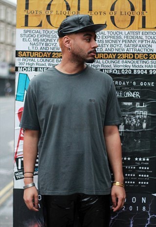 VINTAGE HUGO BOSS GREY T-SHIRT