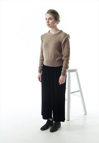 BEIGE LONG SLEEVE SWEATER / KNITTED STRUCTURAL SWEATER