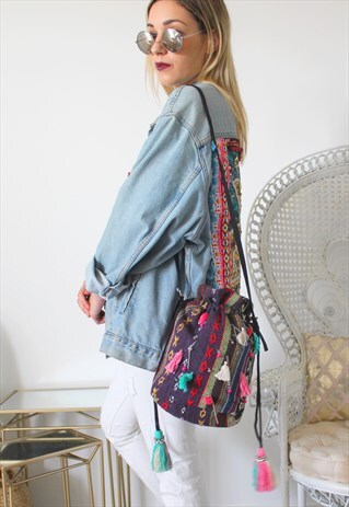 BAG POMPOMS HIPPIE MULTICOLORED ETHNIC FABRIC