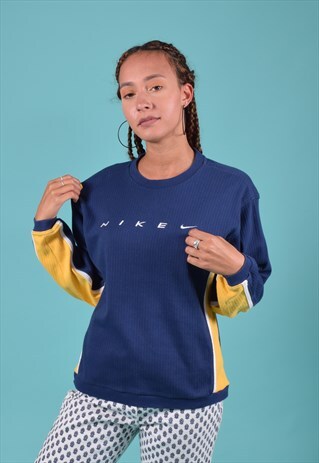 VINTAGE NIKE NAVY AND YELLOW SWEATSHIRT