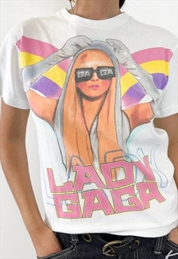 VINTAGE y2k Lady Gaga paparazzi t-shirt 