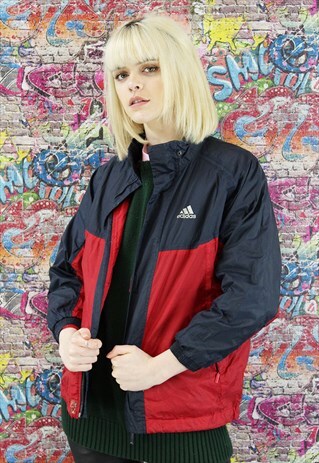 VINTAGE ADIDAS SHELL JACKET/WINDBREAKER. BRANDED SPORTSWEAR.