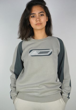 VINTAGE 90'S ADIDAS SWEATSHIRT