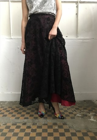VINTAGE 90' UNIQUE BEAUTIFUL BLACK RED LACE MAXI SKIRT
