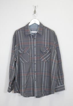 Vintage David Taylor shirt in striped grey. Best fits XL