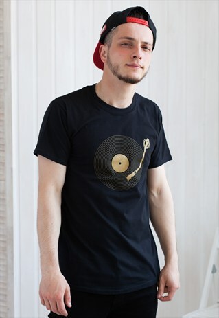 KEEP IT VINYL: MINIMALIST TURNTABLE/ DECKS PRINT T SHIRT