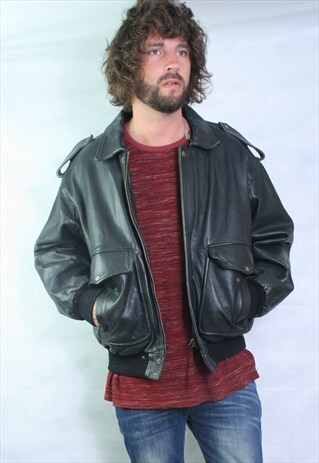LEATHER BOMBER FLYING JACKET.