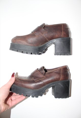 90S ALDO BROWN CHUNKY HEEL