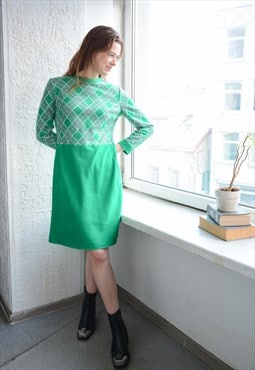 Vintage 70's Green Midi Long Sleeved Dress