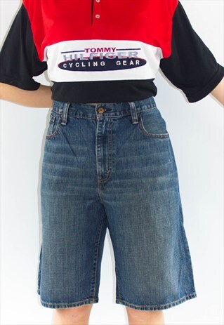 VINTAGE 80'S HIGH WAISTED CASUAL LEVI MOM SHORTS