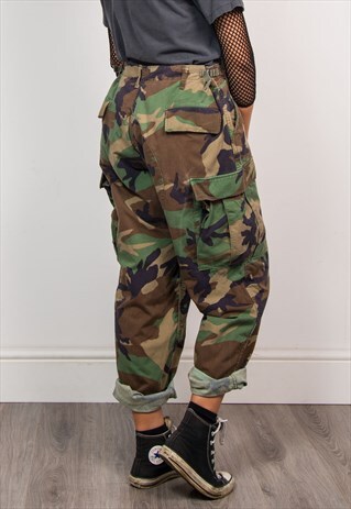 90'S VINTAGE GREEN CAMO PATTERN ARMY GRUNGE TROUSERS