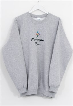 Vintage Mohegan Sun sweatshirt embroidered in grey